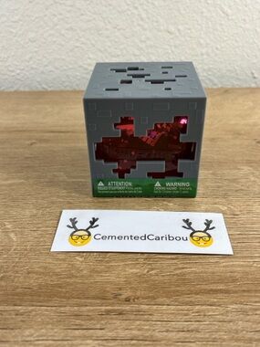 Minecraft Jelly Cube Red Sensory Fidget Stress Toy NEW